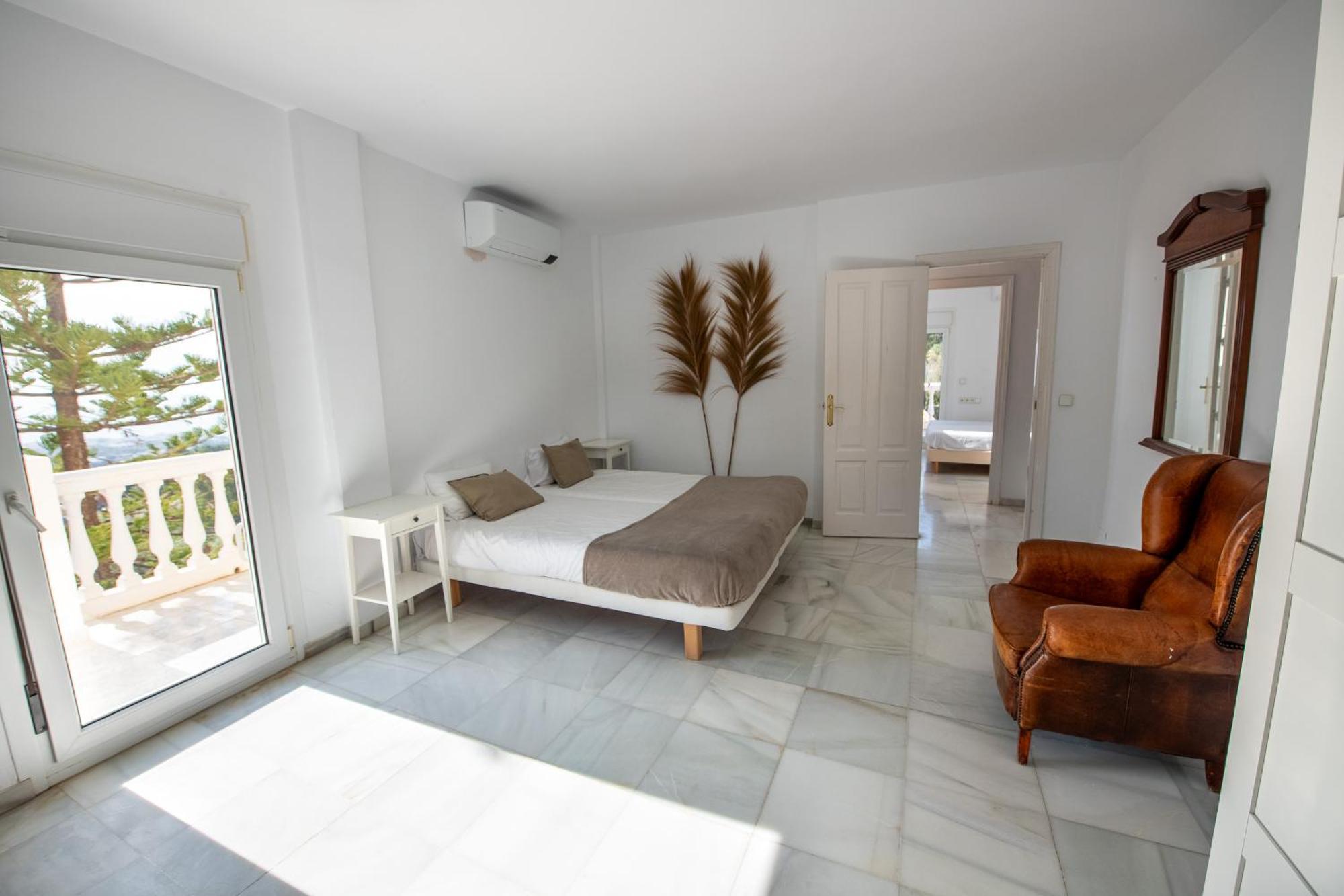 Gran Villa Con Vistas Al Mar Y Piscina Privada Málaga Exterior foto